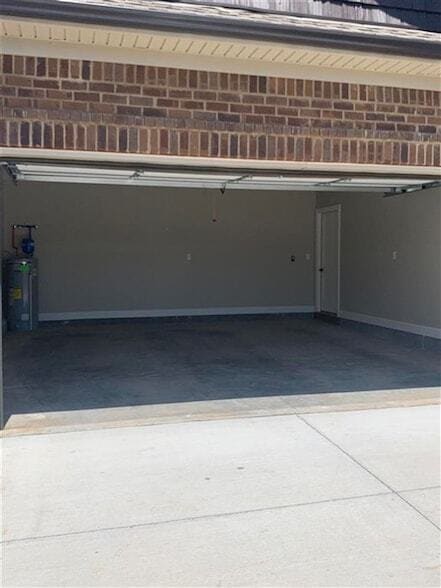 Building Photo - 1048 Springfield Blvd