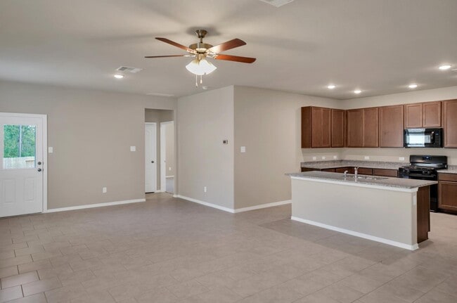 Building Photo - 12626 Alta Vista