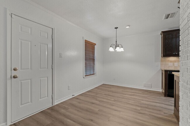Foto del edificio - Excellent 3-2-2 Flower Mound Home located ...
