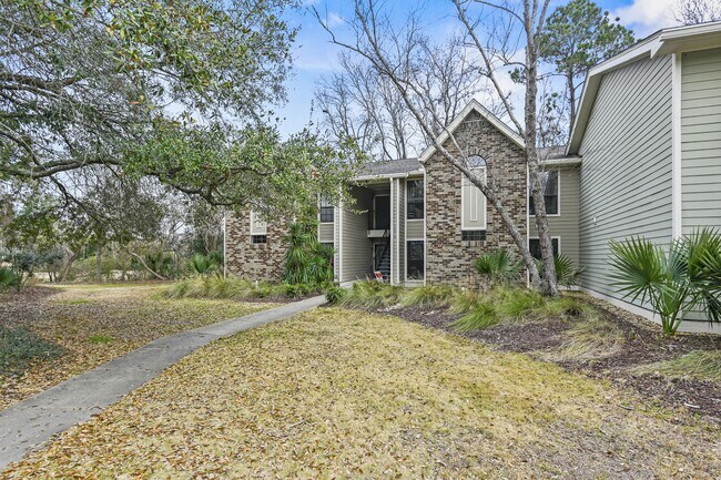 Foto del edificio - 1878 Montclair Dr