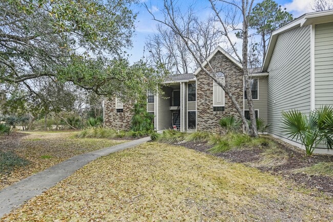 Photo - 1878 Montclair Dr Townhome