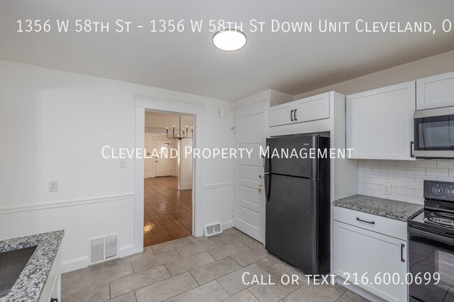 Building Photo - 1356 W 58th St