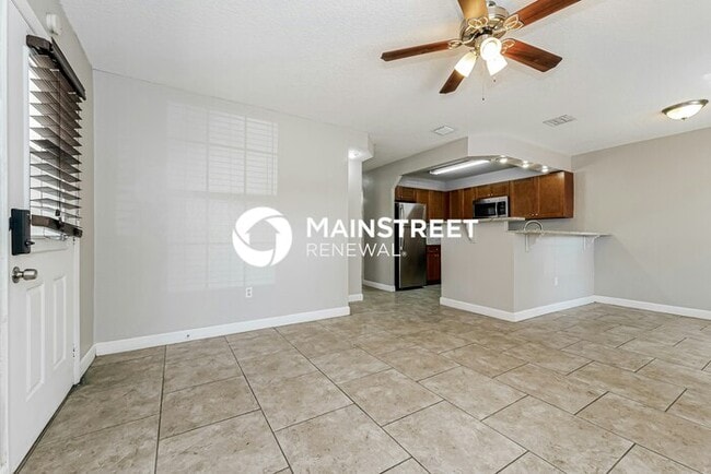 Building Photo - 3 Bedroom Pet-Friendly Home in Greenacres, FL with Main Street Renewal
