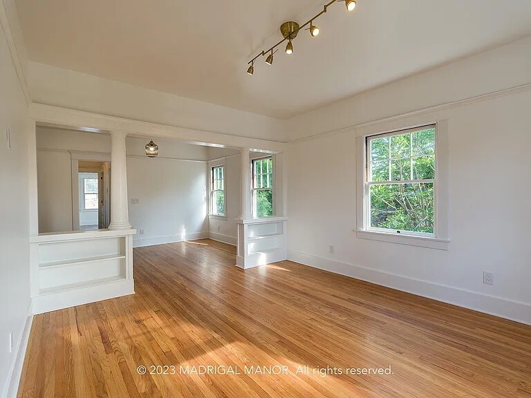 Foto principal - 3210 Orange St