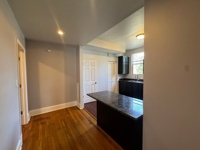 Building Photo - 7310 S Dante Ave