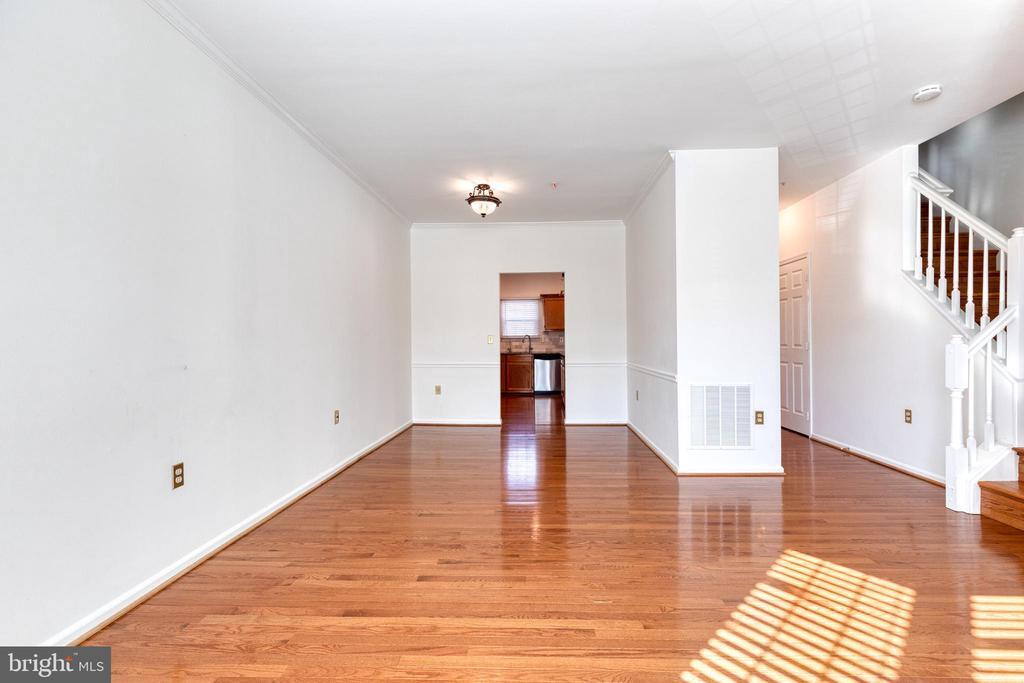 Primary Photo - 2502 Weston Ct
