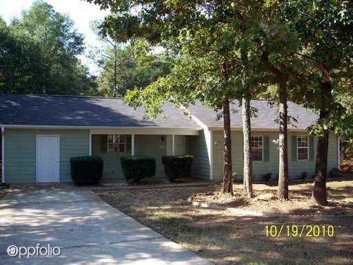 Primary Photo - 3 br, 2 bath House - 540 Cowan Road