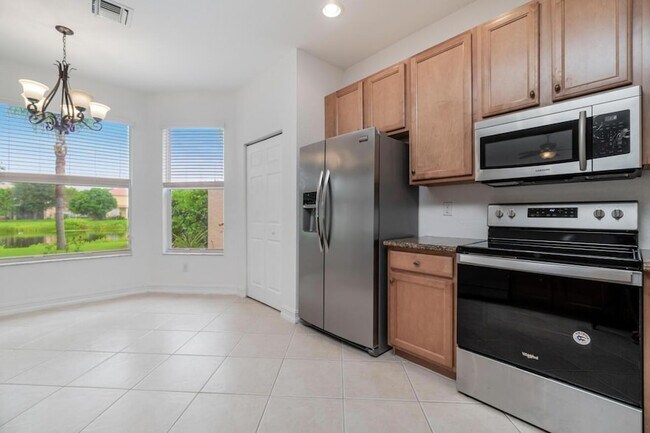 Foto del edificio - 10324 Willow Oaks Trail