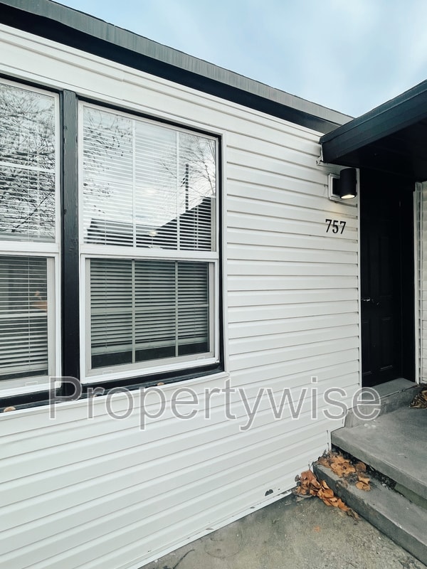 Photo - 759 E Scott Ave Apartment