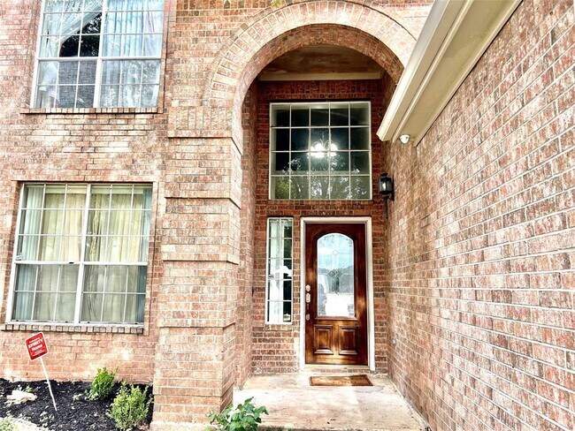 Building Photo - 12426 Shadow Point Dr