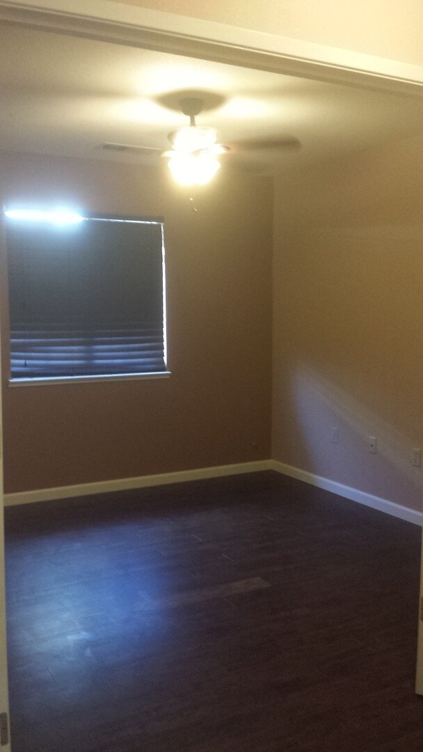 Foto del edificio - Roomy 4 bedroom house in Waterford