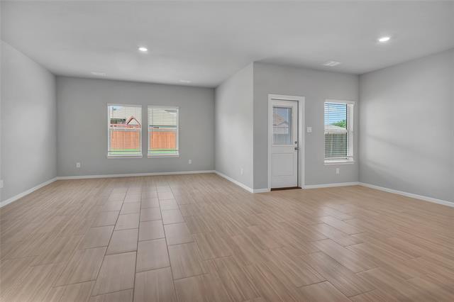 Foto del edificio - 16404 Severn Ln
