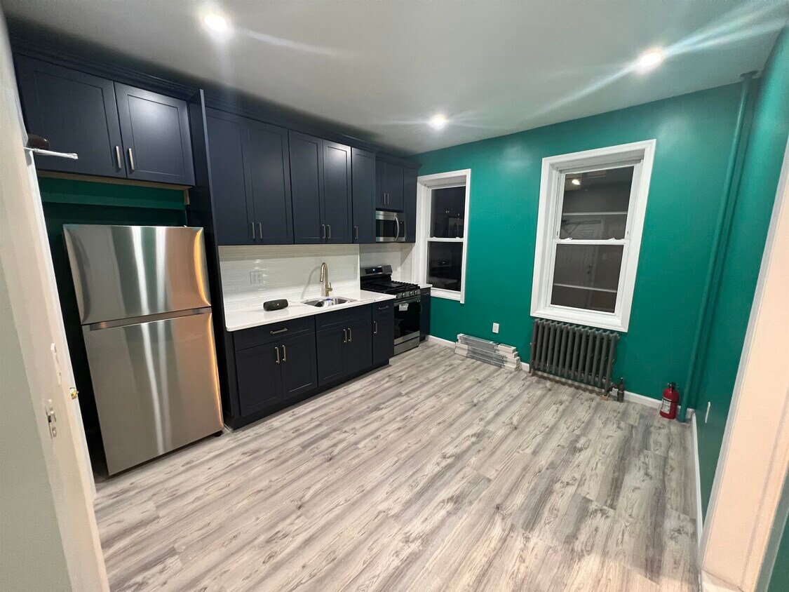 219 45th St Unit 2, Union City, NJ 07087 Condo for Rent in Union City