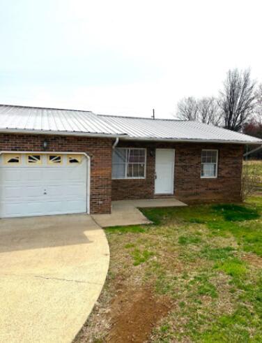 Foto principal - 1748 31st St NE