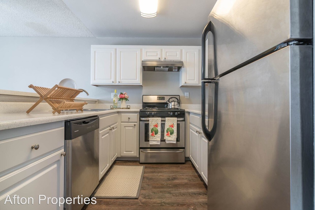 Foto principal - 136 W Hill Ave