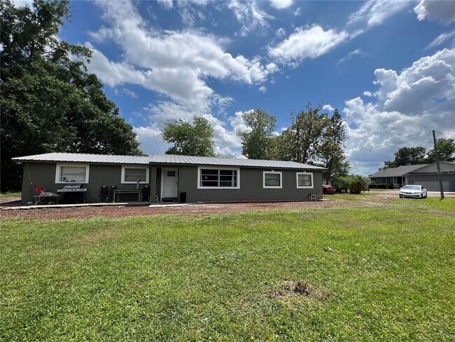 Building Photo - 1223 Lake Downey Dr