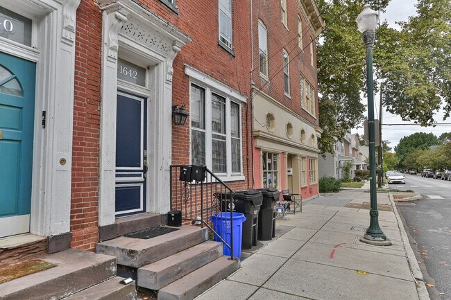 Foto del edificio - 1642 N 3rd St