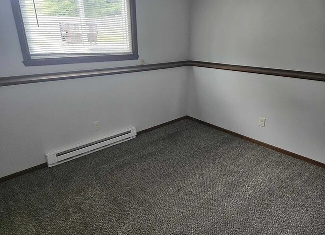 Building Photo - 5182 Seaton Hall Dr