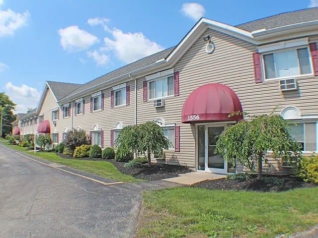 Building Photo - Weeping Cherry Village