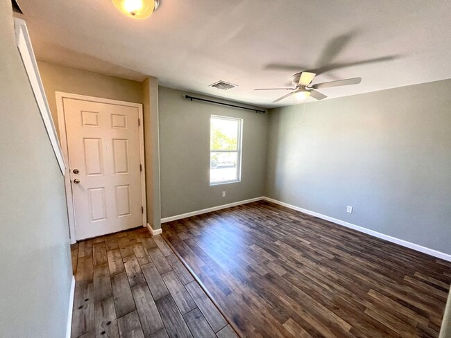 Building Photo - Beautiful 2020 Built- 4 Bedroom Home with 2 Car Garage!