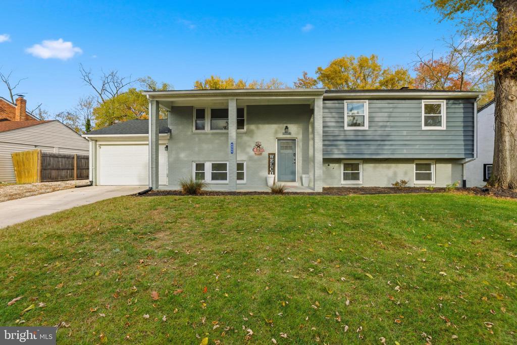 Foto principal - 6906 Berkshire Dr