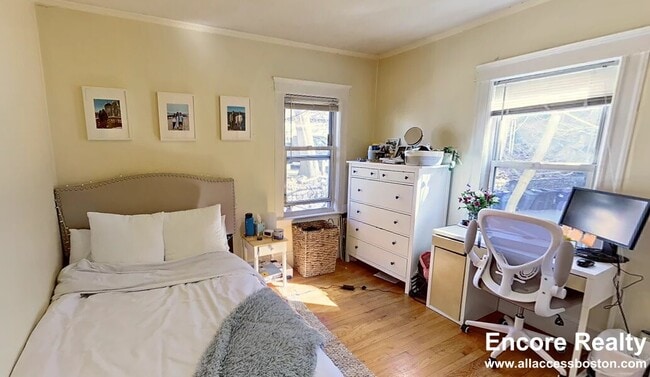 Building Photo - 97 Kilsyth Rd