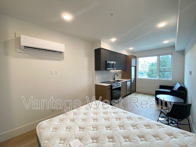 Photo du bâtiment - 720-720 K. L. O. Rd