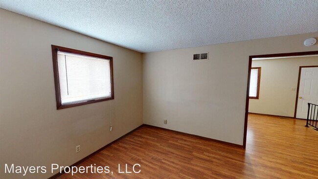 Building Photo - 2605 28th St
