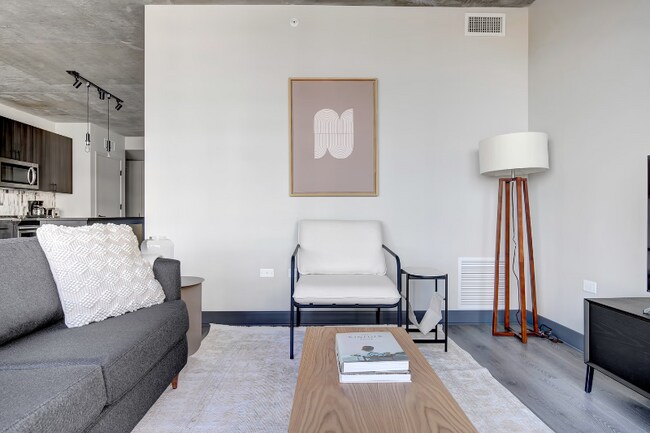 Foto del edificio - 222 N Ada St