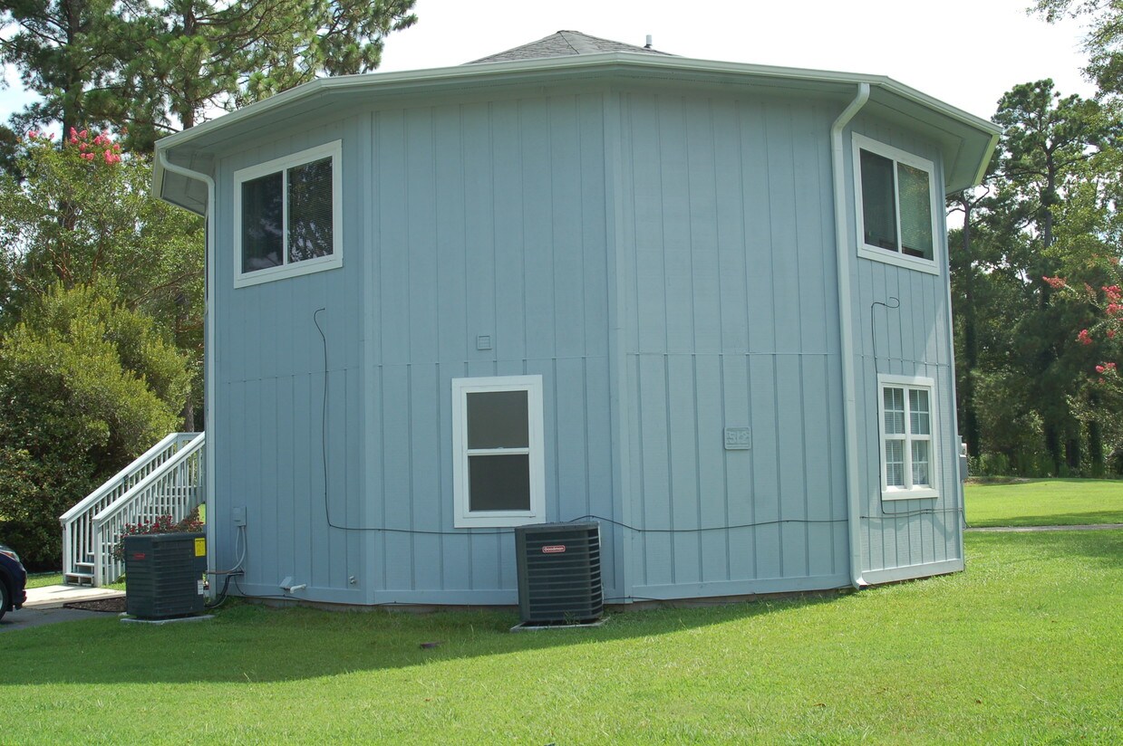 512 Tree Top Ln, Myrtle Beach, SC 29588 Apartments in Myrtle Beach