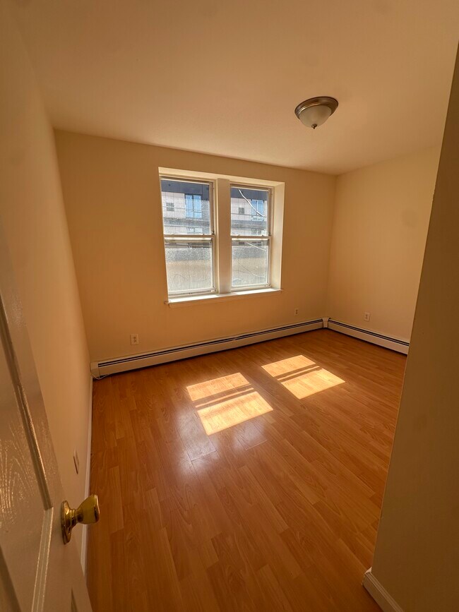 Dormitorio - 99 Avenue E