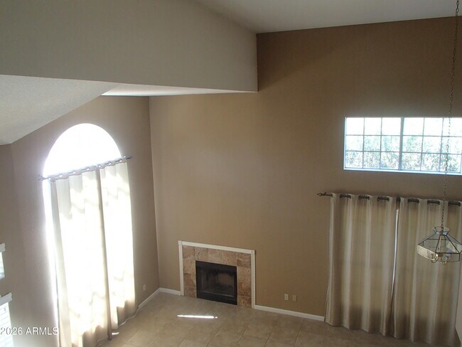 Foto del edificio - 4230 E Brookwood Ct