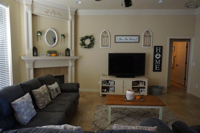 Foto del edificio - 5210 Sunnybrook Ln