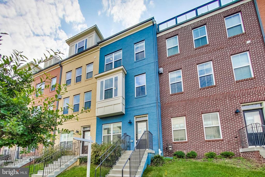 Foto principal - 12609 Macaulay St