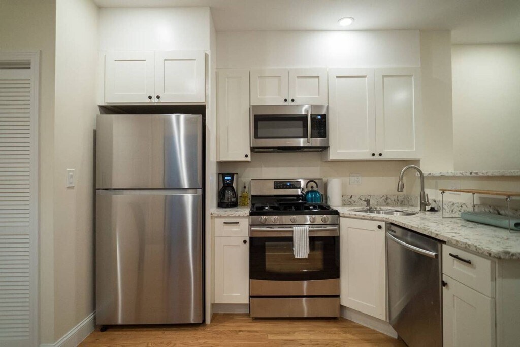 Foto principal - 214 Green St