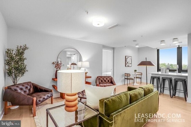 Foto del edificio - 1211 Van St SE