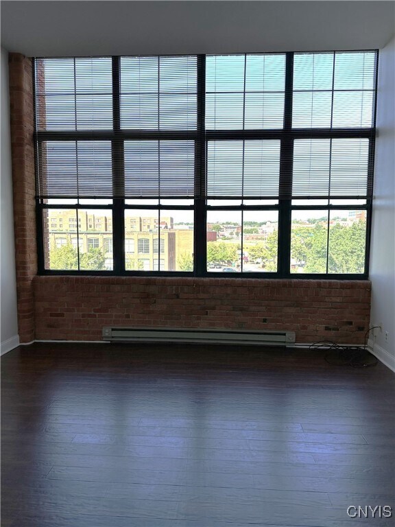 Foto del edificio - 526 Plum St