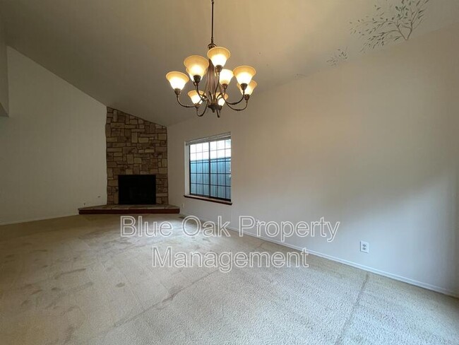 Building Photo - 50 Guynn Bridge Ct