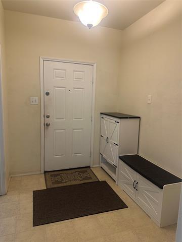 Building Photo - 1803 Sea Gull Dr