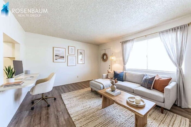 Foto del edificio - 9230 N 6th St