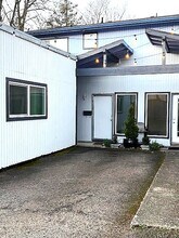 Building Photo - 8746 NE Glisan St