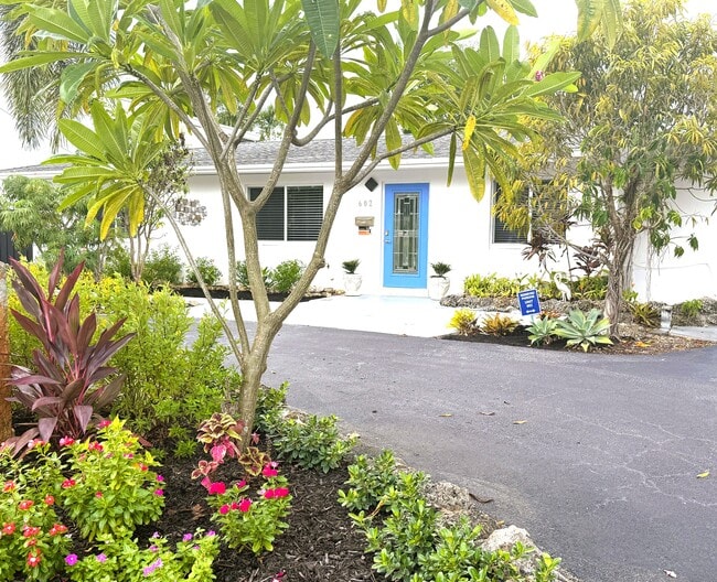 Front of House - 602 NE 37th St