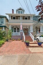 Building Photo - 4303 Colonial Ave