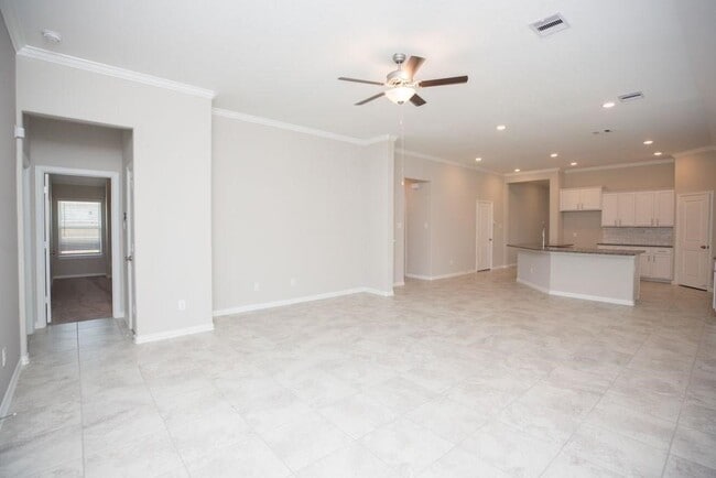 Foto del edificio - 15810 Vanderpool River Dr