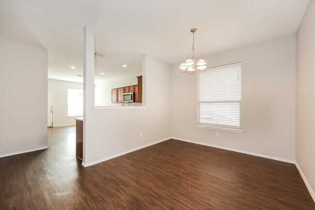 Building Photo - 5929 Misty Breeze Dr