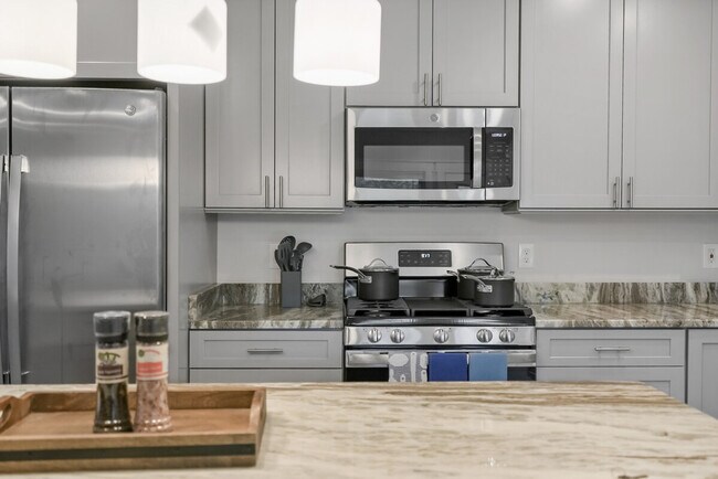 Foto del edificio - 7900 Heritage Dr