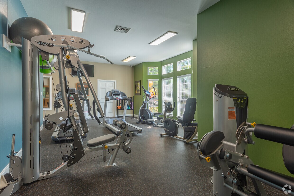 Remington Apartments Westlake, OH 44145