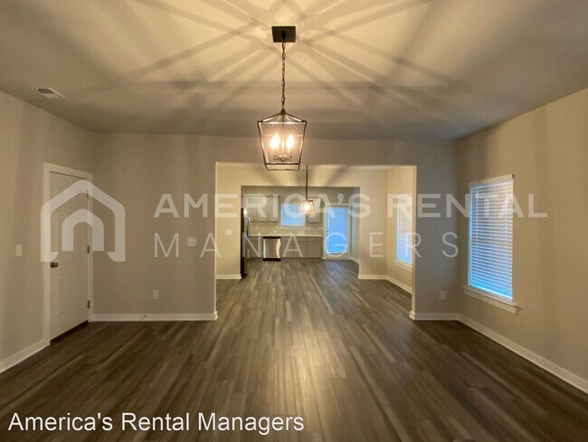 Foto del edificio - 3 br, 2 bath House - 230 Avalon Way