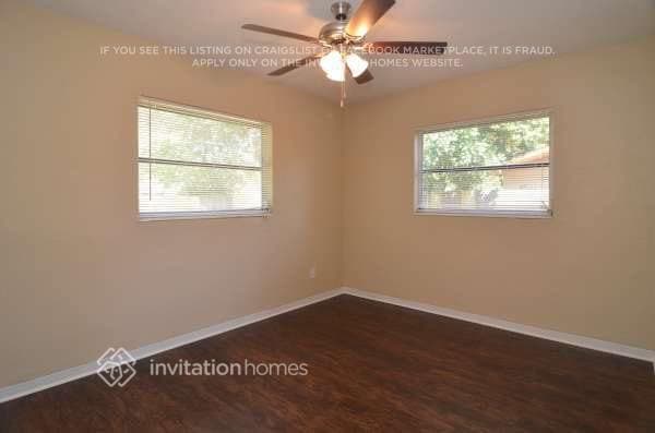 Building Photo - 3655 Searobin Dr SE