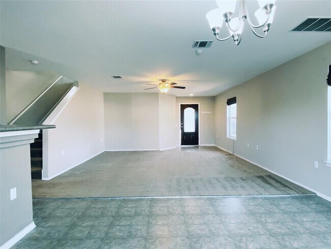 Foto del edificio - 6800 Baythorne Dr